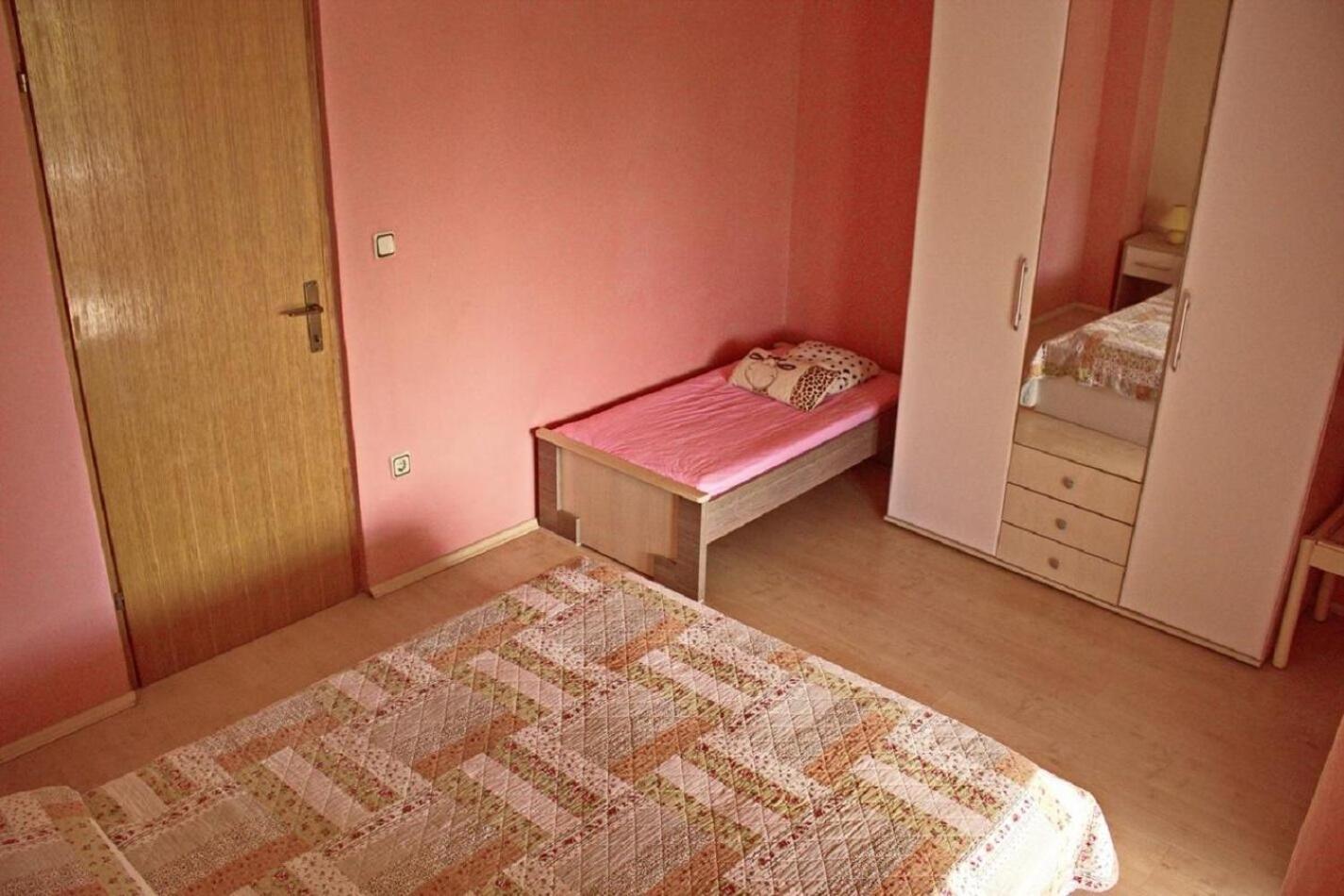 Apartment Dita Нин Экстерьер фото
