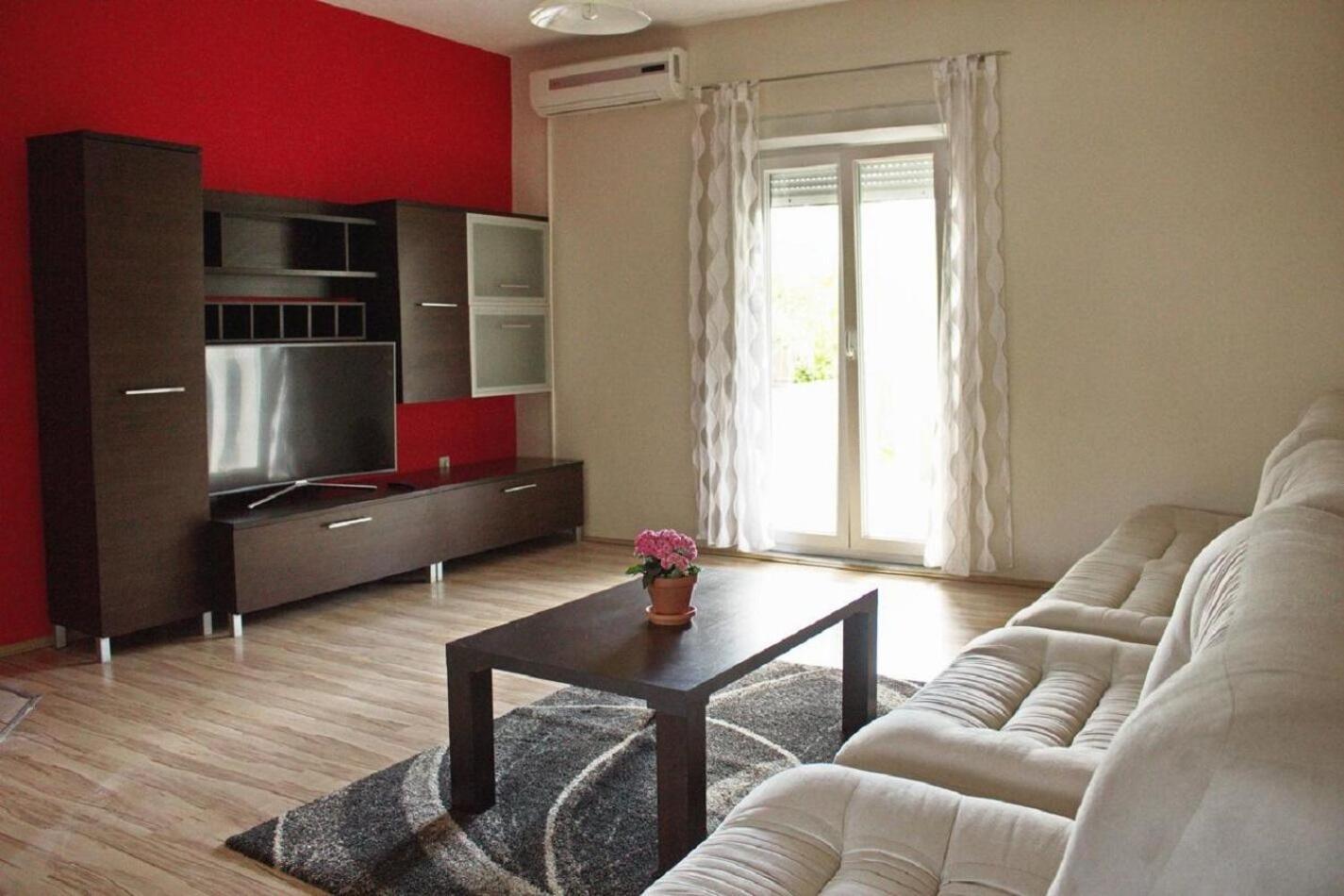 Apartment Dita Нин Экстерьер фото
