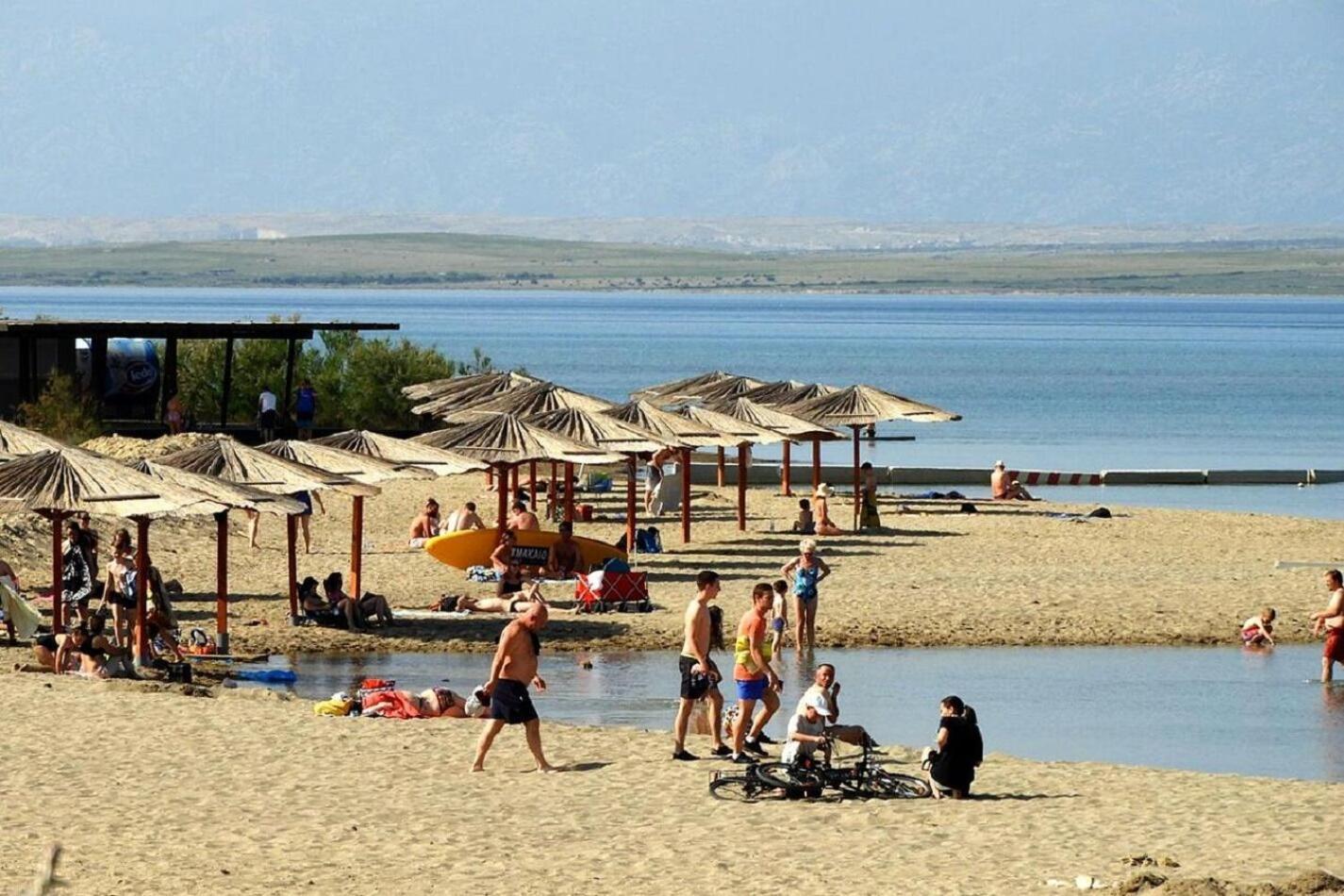 Apartment Dita Нин Экстерьер фото